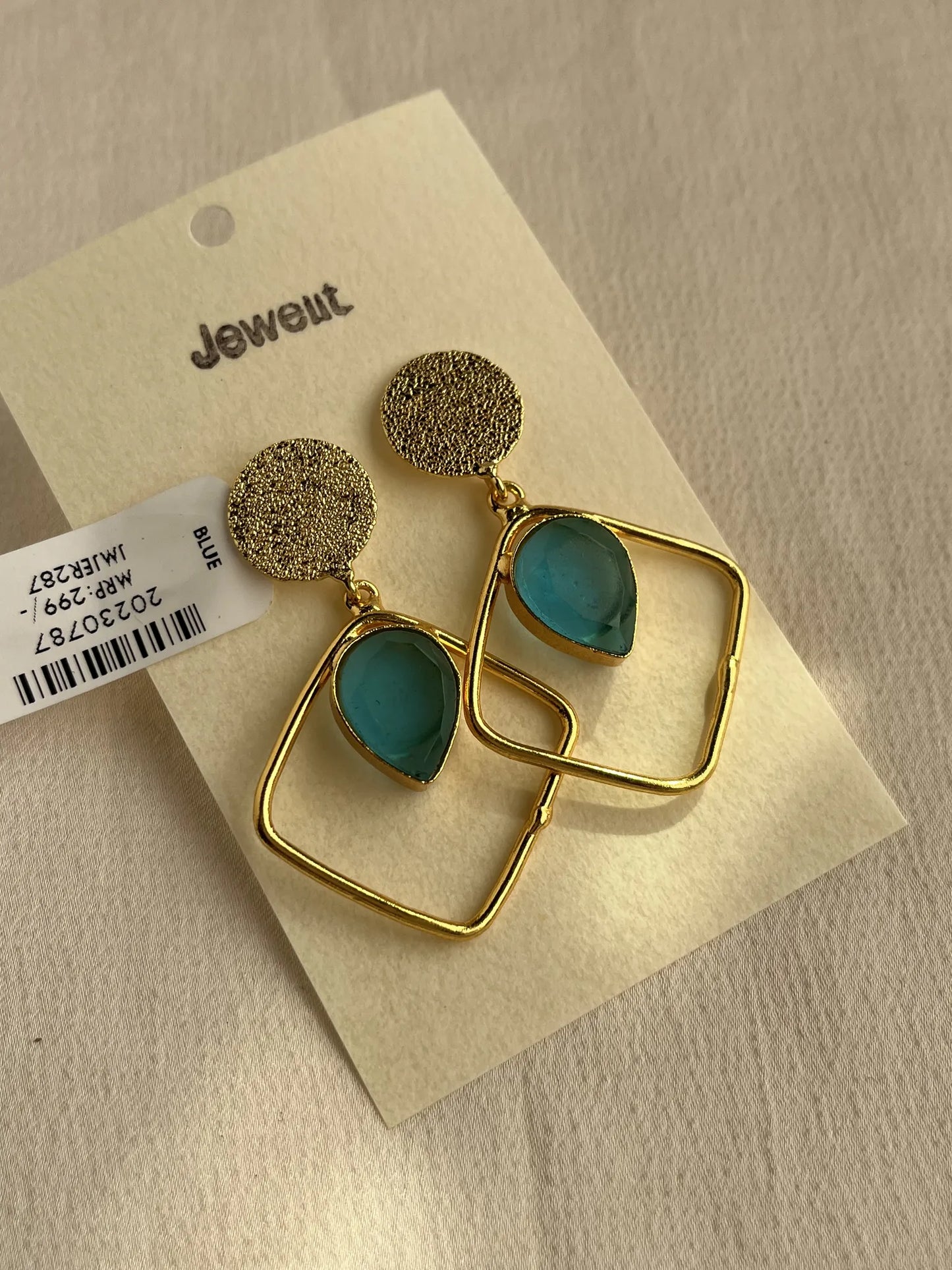 Gold Spirited 18K Plated Contemporary Earrings 10064