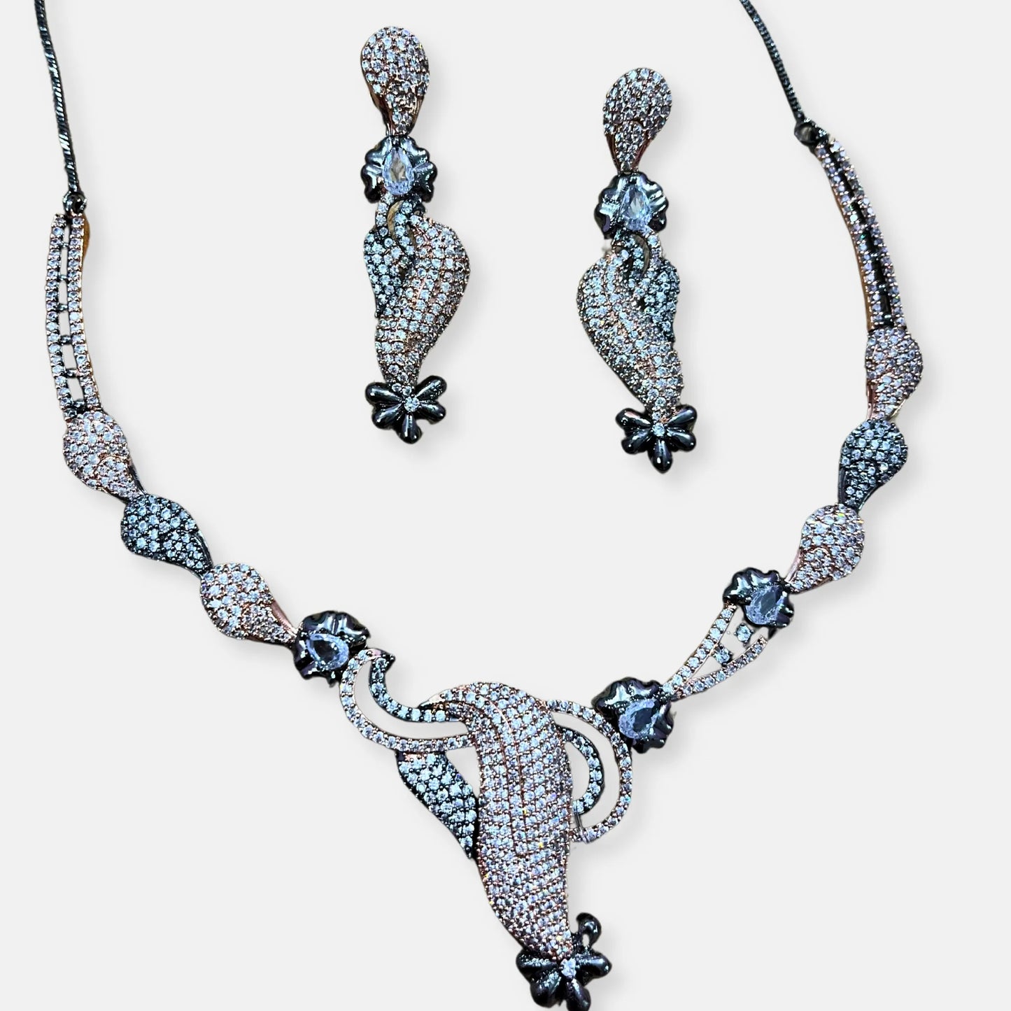 Cubic Zirconia Black Rose Plated Necklace Set 10027