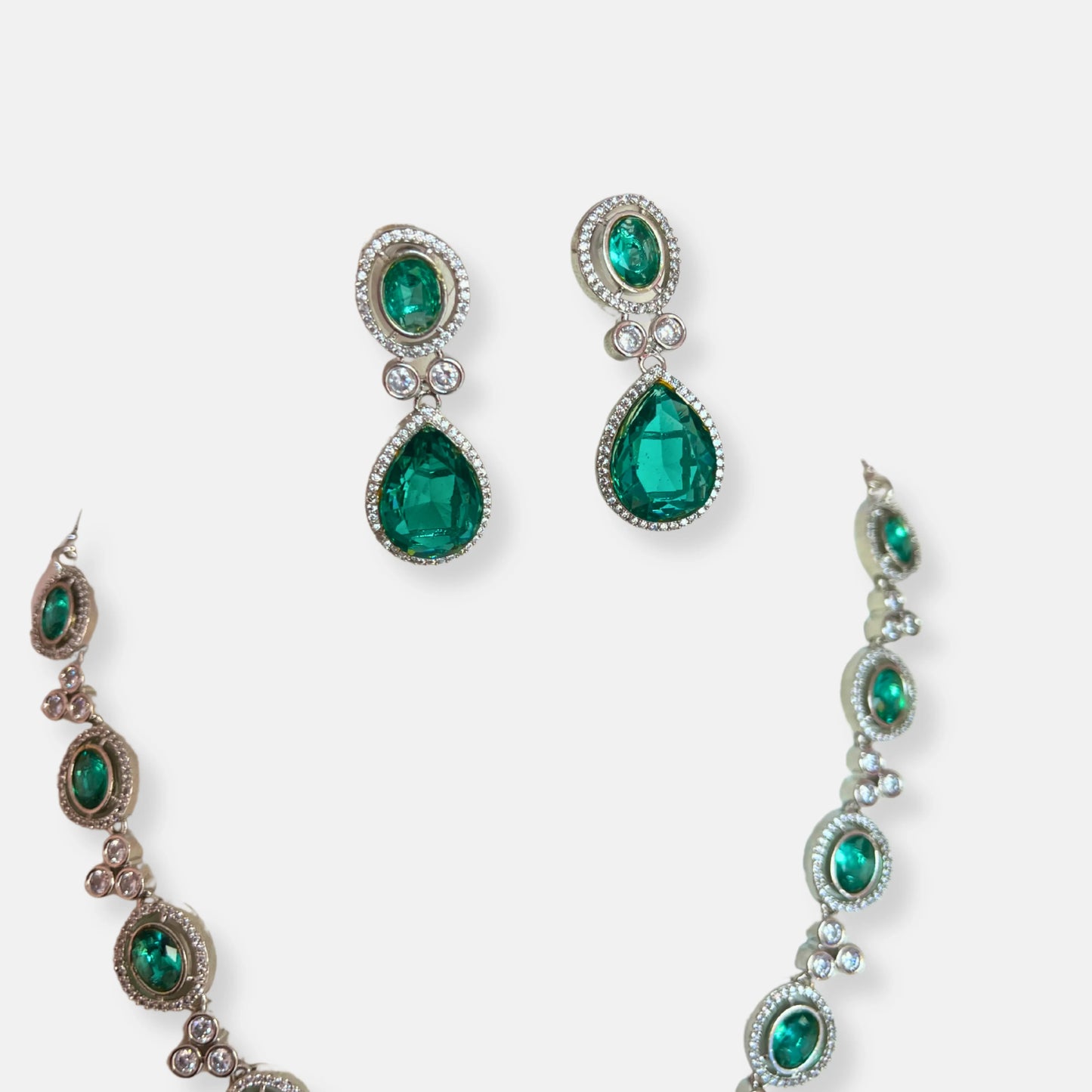 Jewelit Tear Drop Kundan Cubic Zirconia Necklace Set