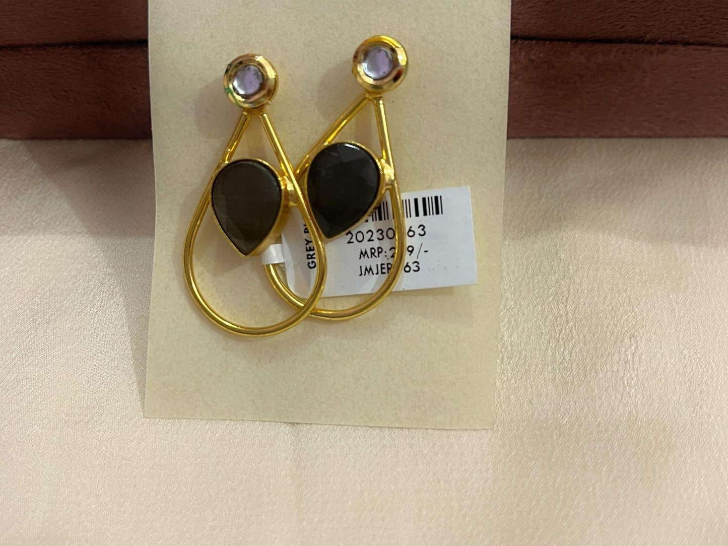 Gold Spirited 18K Plated Contemporary Earrings 10047