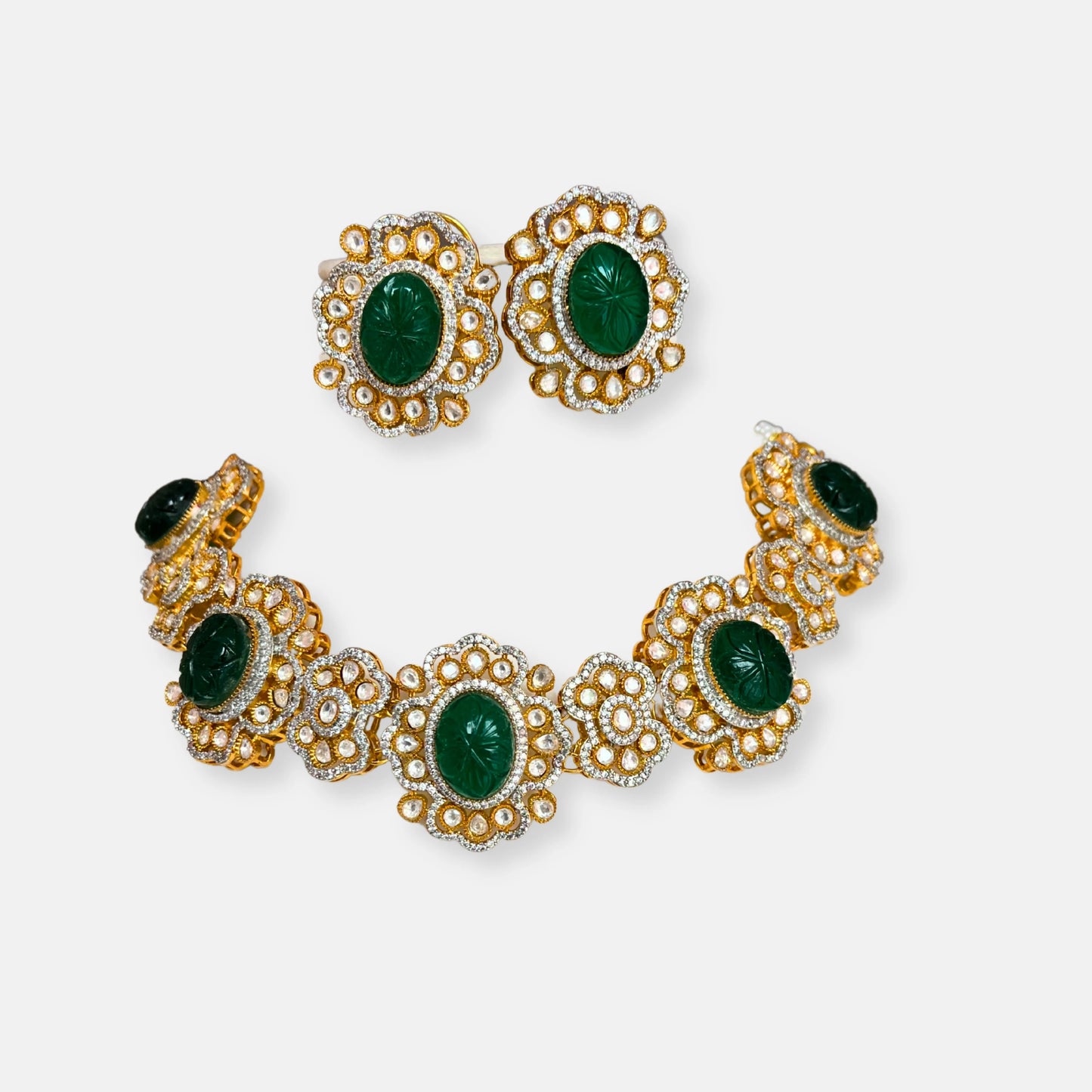 Tyaani Kundan Emerald Necklace Set With Stud Earrings