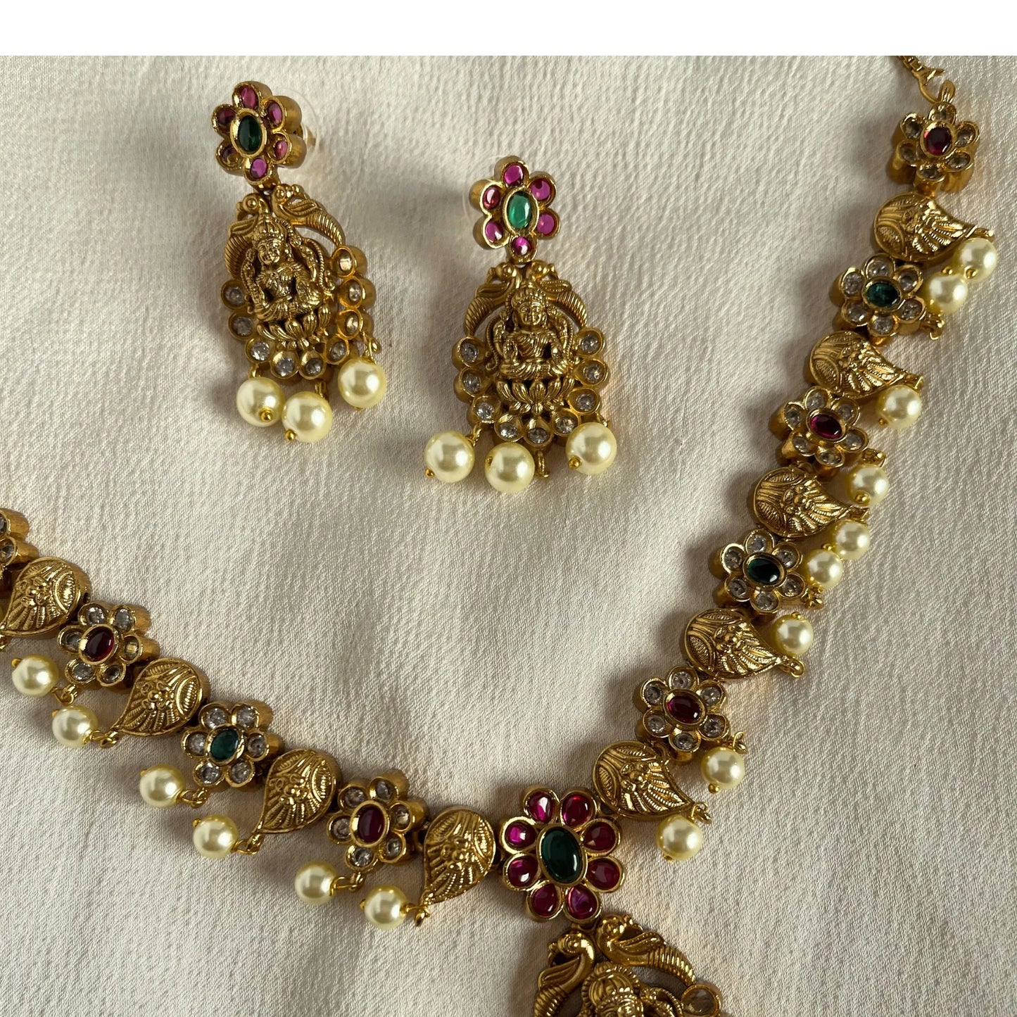 Gold Plated Temple Necklace Set With Earrings 10017