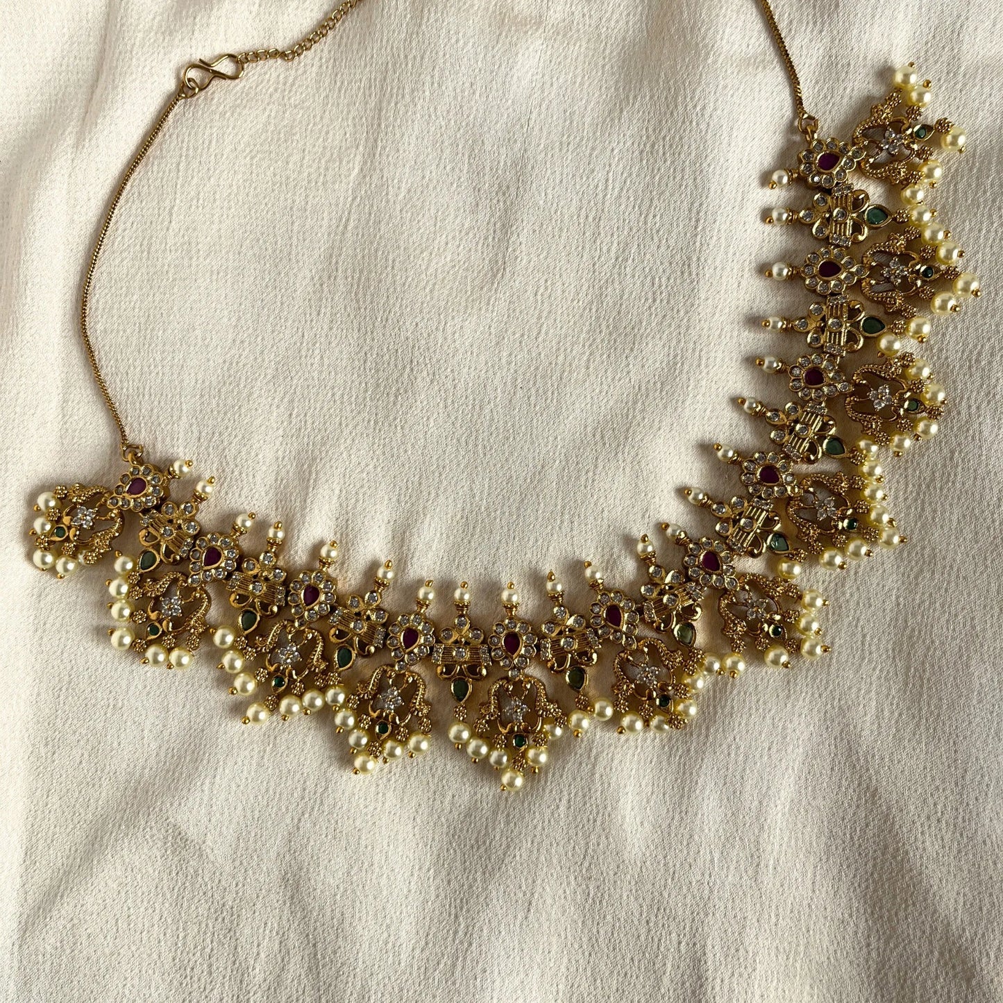 Gold Plated Temple Necklace Set With Earrings 10010