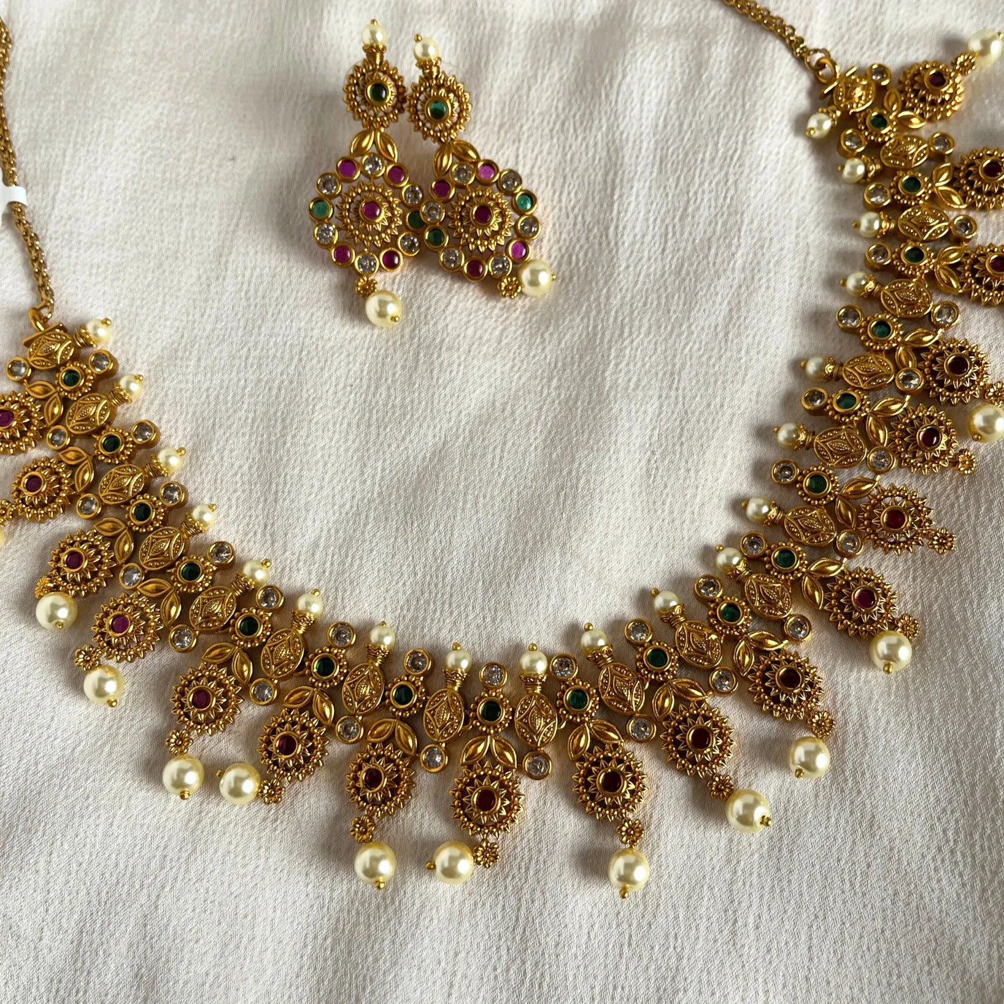 Gold Plated Temple Necklace Set With Earrings 10008