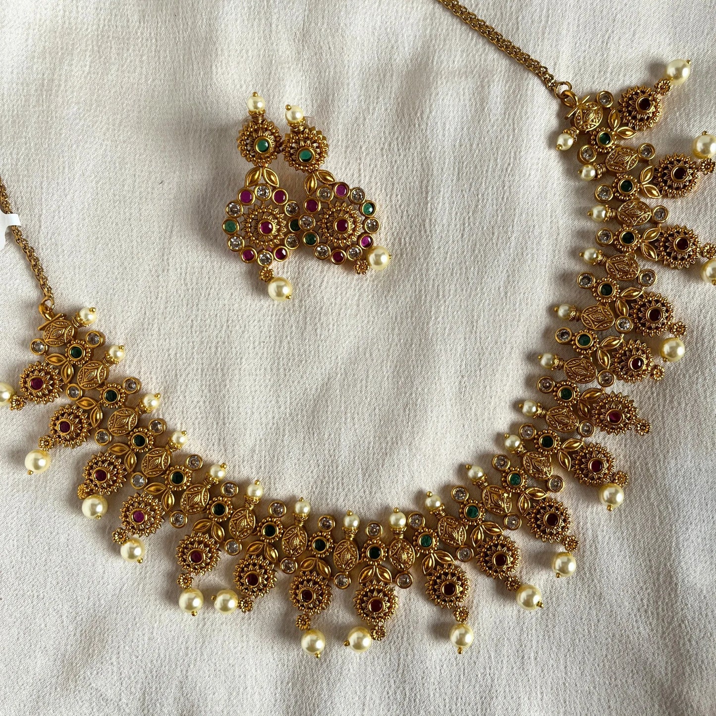 Gold Plated Temple Necklace Set With Earrings 10008