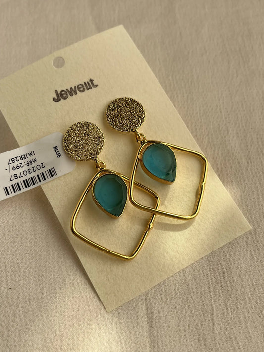 Gold Spirited 18K Plated Contemporary Earrings  10064