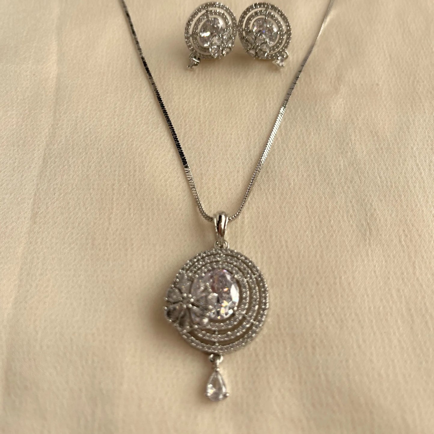 CZ Pendant Set With Chain 10002