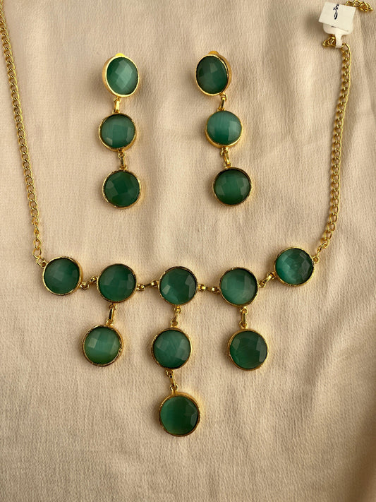 Gold Spirited 18K Plated Contemporary Necklace Set 10002 - Jewelit