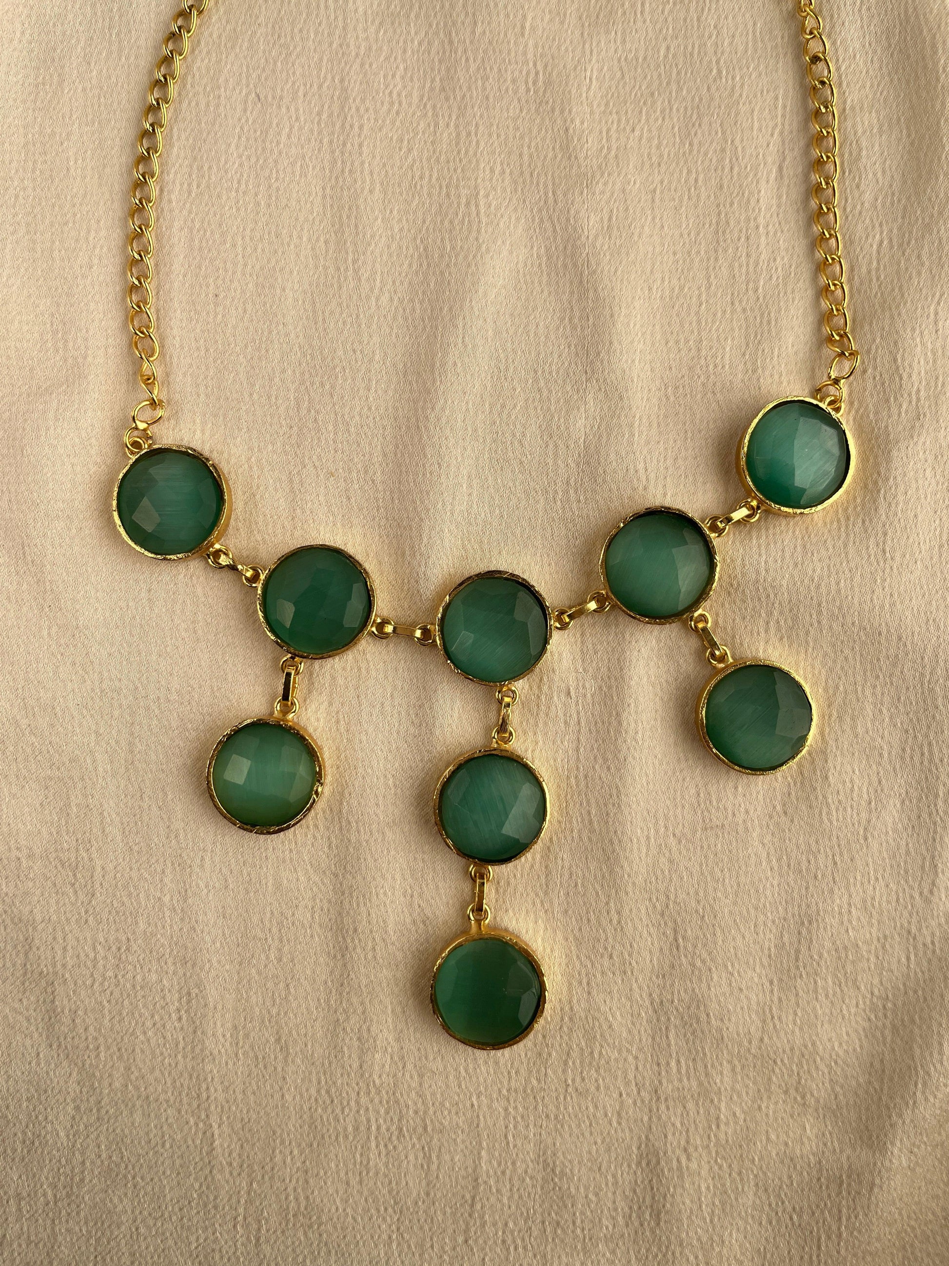 Gold Spirited 18K Plated Contemporary Necklace Set 10002 - Jewelit