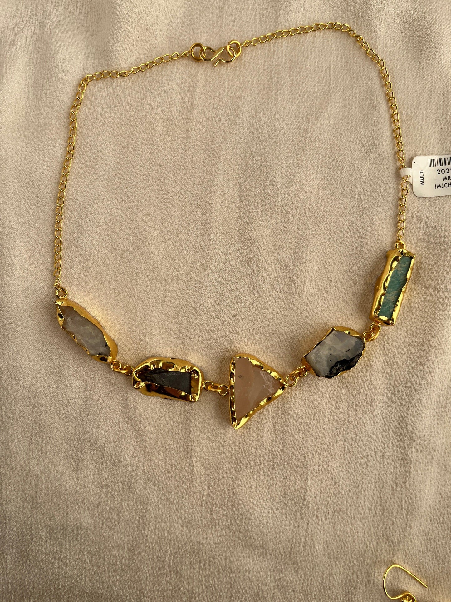 Gold Spirited 18K Plated Contemporary Necklace Set 10009 - Jewelit