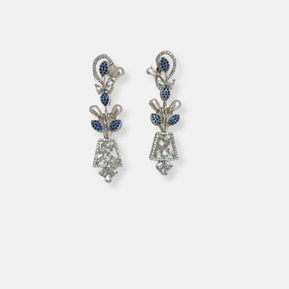 Sapphire Cubic Zirconia Necklace Set With Oblong Pearls