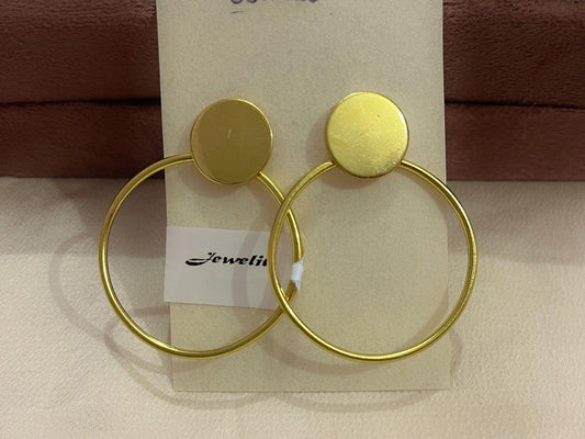 Gold Spirited 18K Plated Contemporary Earrings  10002
