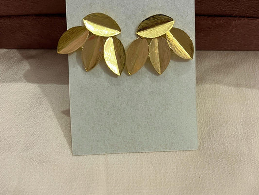 Gold Spirited 18K Plated Contemporary Earrings  10040