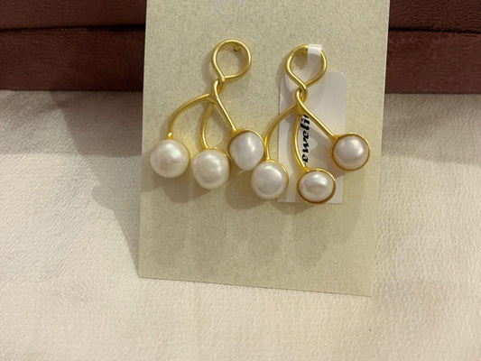 Gold Spirited 18K Plated Contemporary Earrings  10041