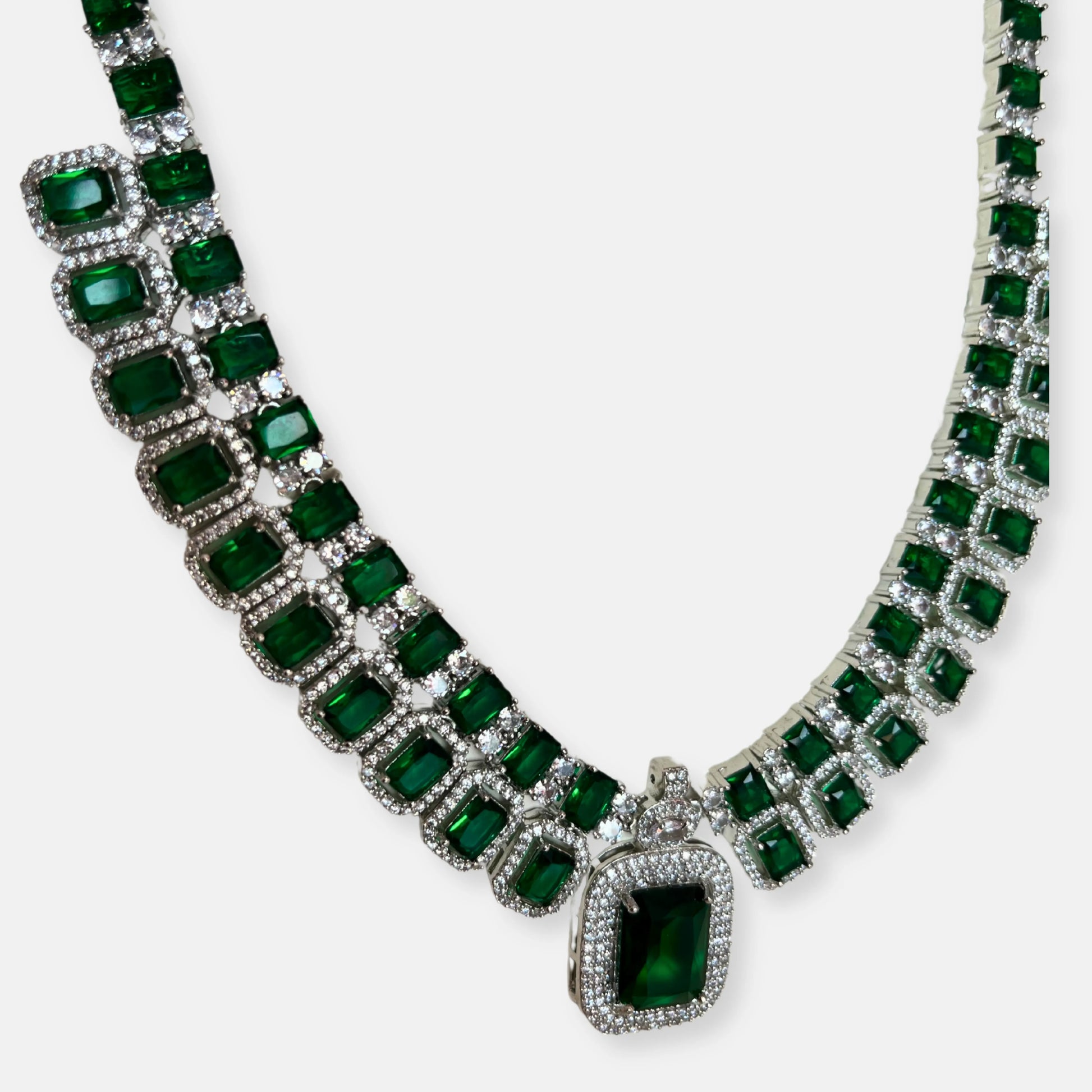 Emerald Long Necklace set - Jewelit