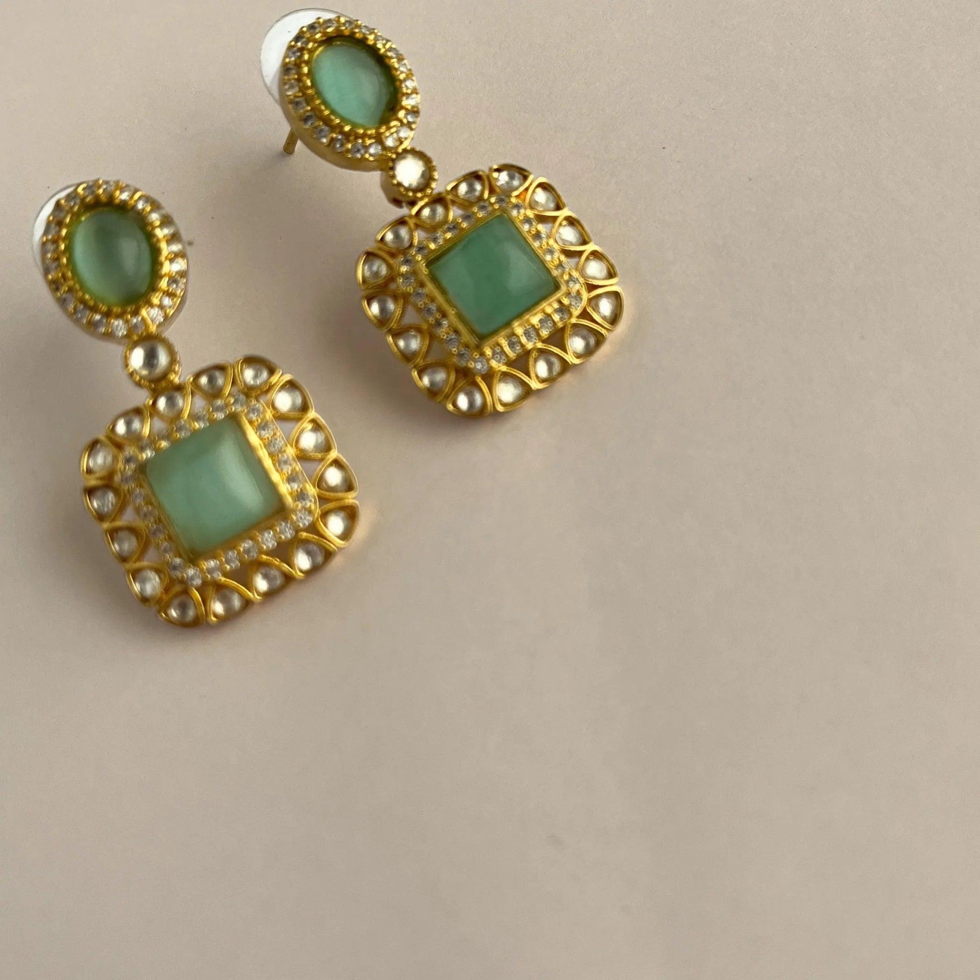 Kundan Necklace Set 1050 - Jewelit