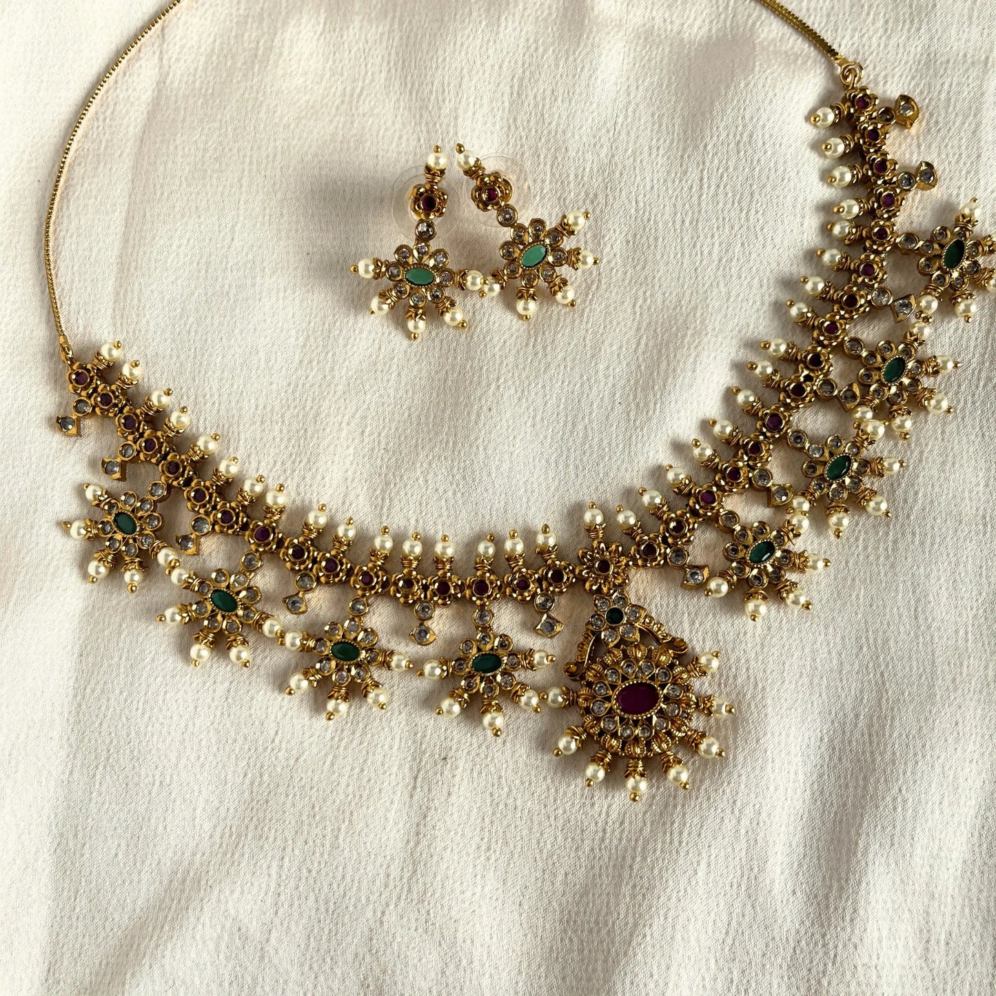 Gold Plated Temple Necklace Set With Earrings 10011
